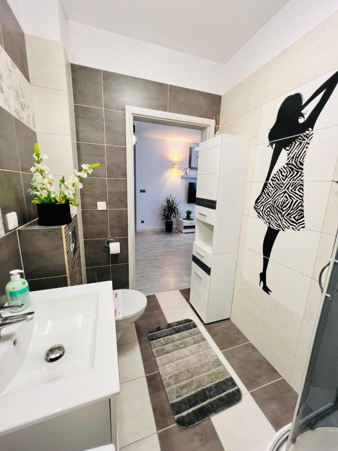 Apartament Eva 2 Jelenia Góra Esterno foto