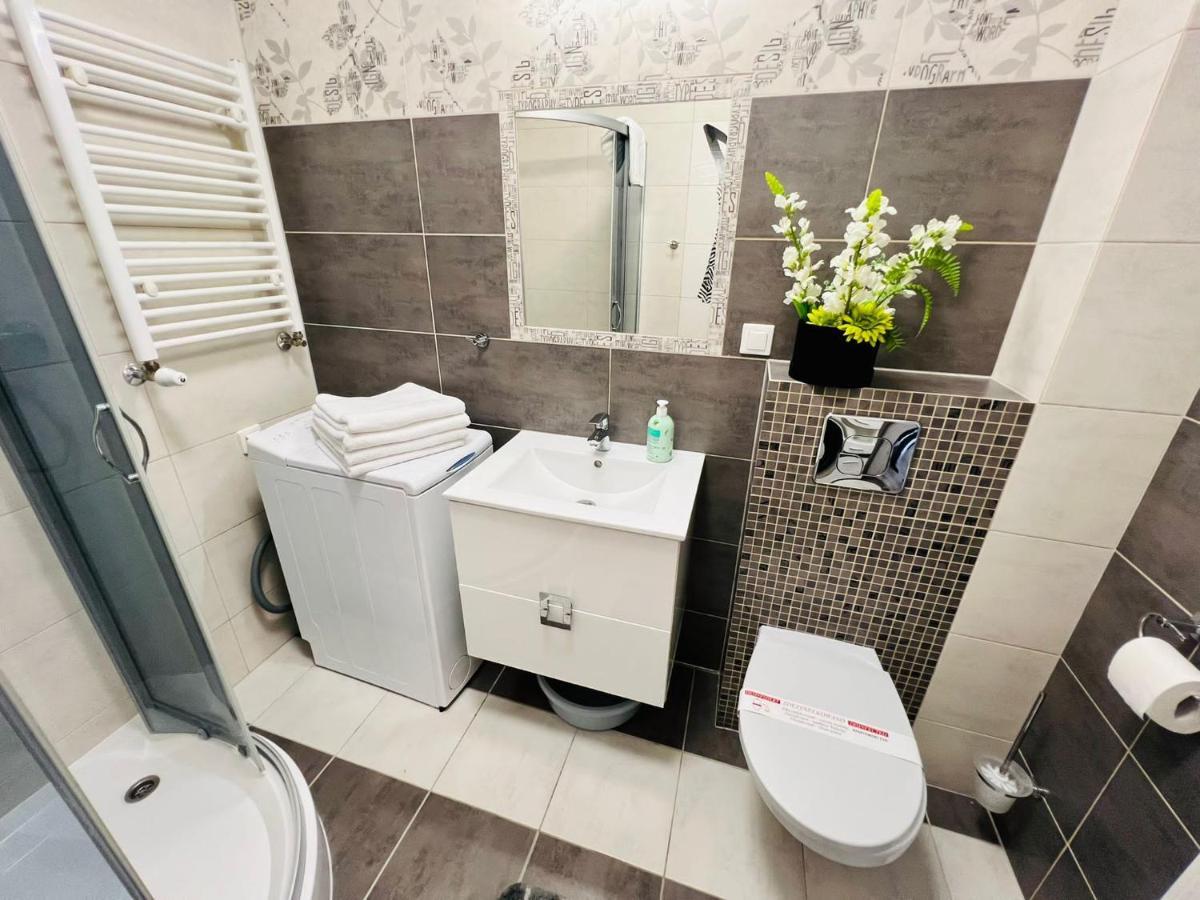 Apartament Eva 2 Jelenia Góra Esterno foto